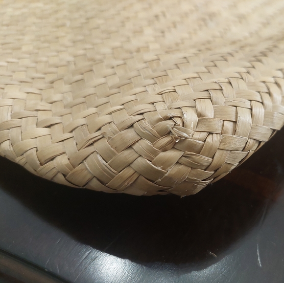 Kate Spade RARE NWT 57/100 made. Pink Butterflies Woven Straw Tote. - Picture 3 of 10